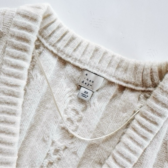 NEW Target A New Day Cardigan Chunky Sweater Cream - Picture 5 of 11